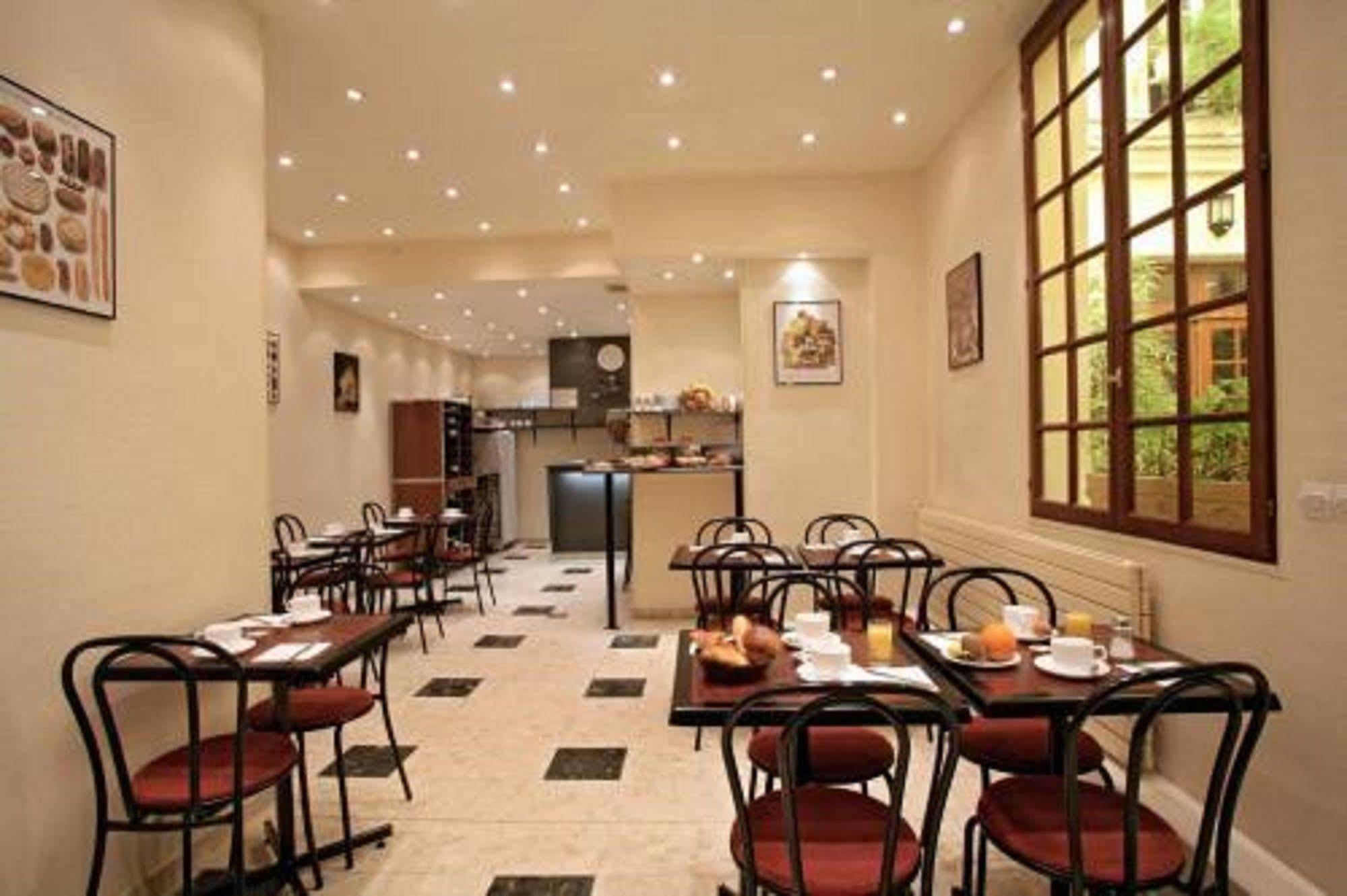 Hotel Lucien & Marinette Paris Restoran fotoğraf